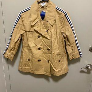 Crown & Ivy short trench jacket